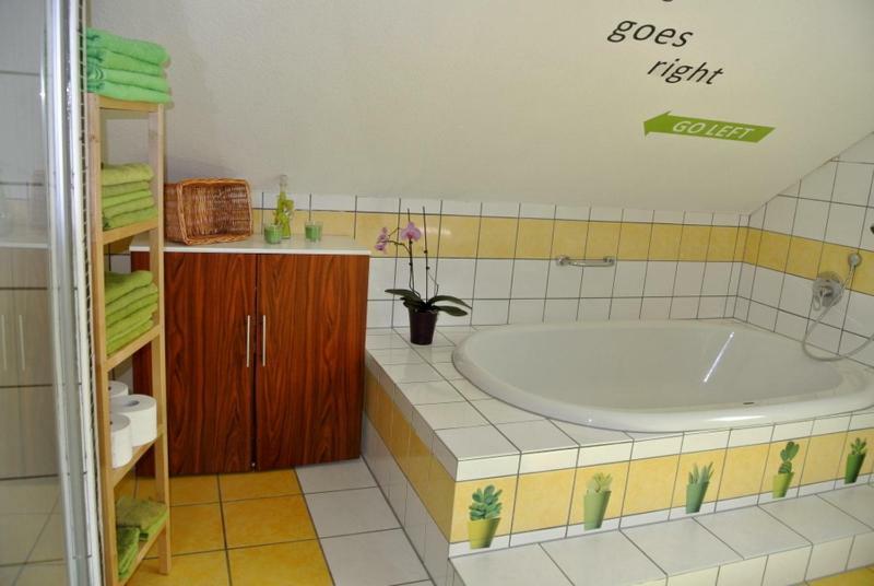 Ferienwohnung Voelkel Трир Экстерьер фото
